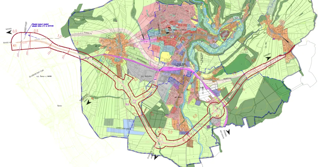 Obchvat Nového Města má jasnější obrysy: Studie doporučuje „fialovou“ variantu za 2,5 miliardy