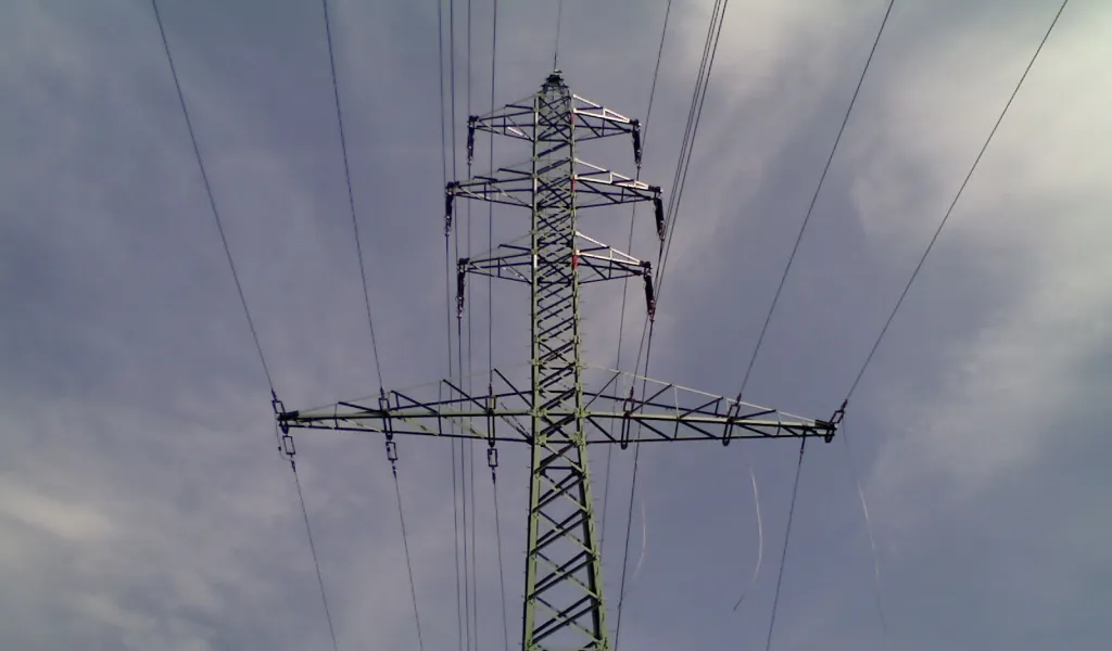 Zhasnuté hotely nehrozí. Králicko se dočká obří elektrické injekce za 600 milionů, kabely povedou i pod sjezdovkami