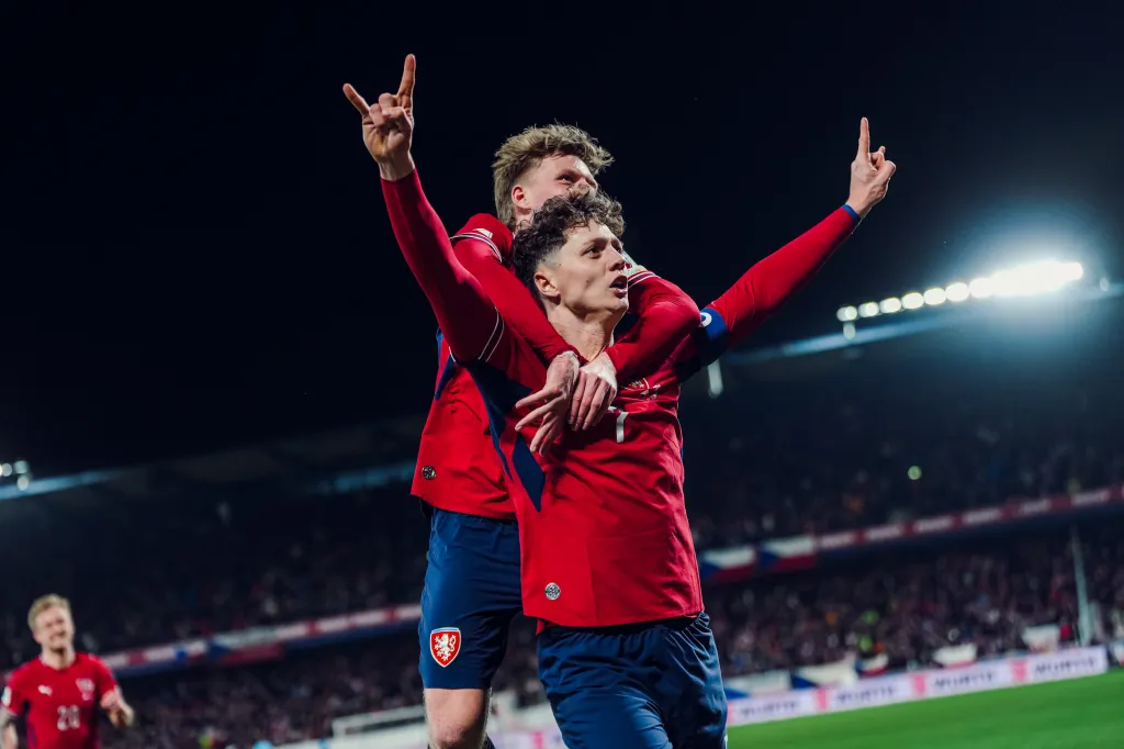 Češi vydřeli postup na mistrovství světa: Dramatickou baráž s Dánskem rozhodly na Letné penalty