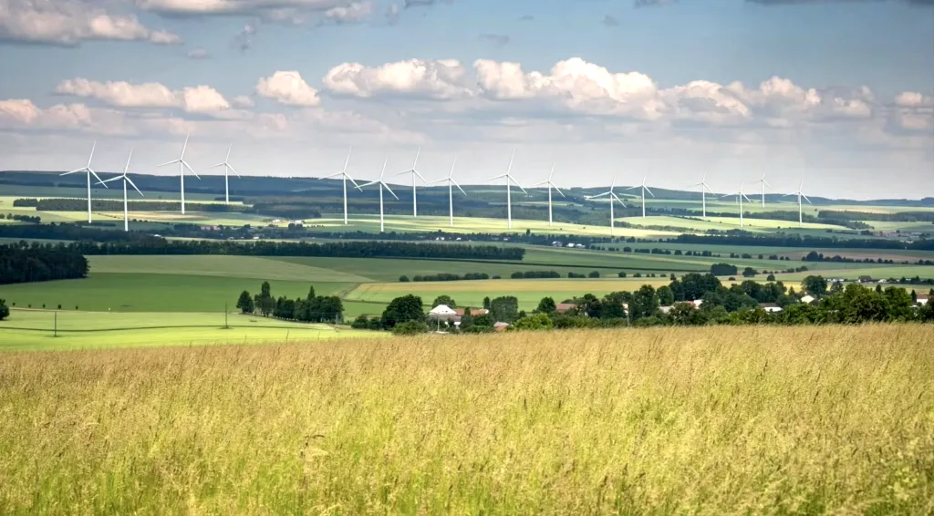 Zastupitelé Svitav budou v pondělí na mimořádném zasedání řešit větrné elektrárny. Občané volají po referendu