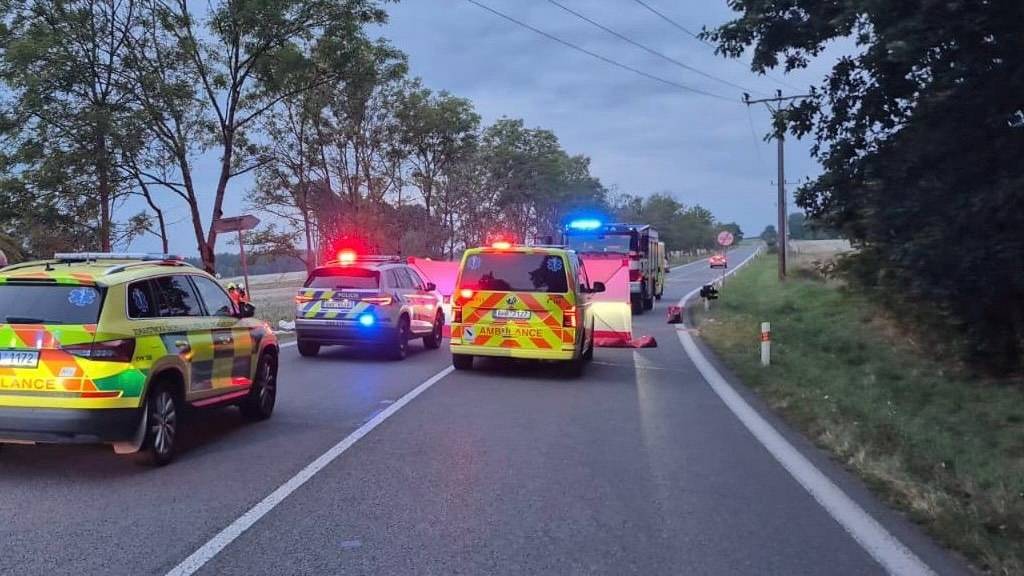 Tragédie se čtyřmi mrtvými na Královédvorsku: Řidič Octavie byl pod vlivem pervitinu