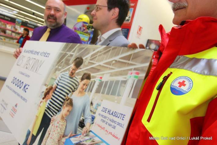 Vodní záchranáři získali 30 tisíc korun