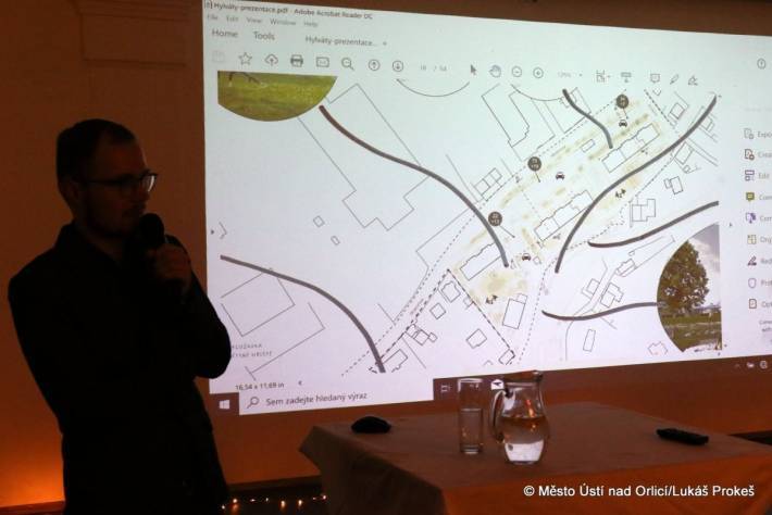 Připravuje se revizalizace sídliště, obyvatelé byli na veřejném představení návrhů