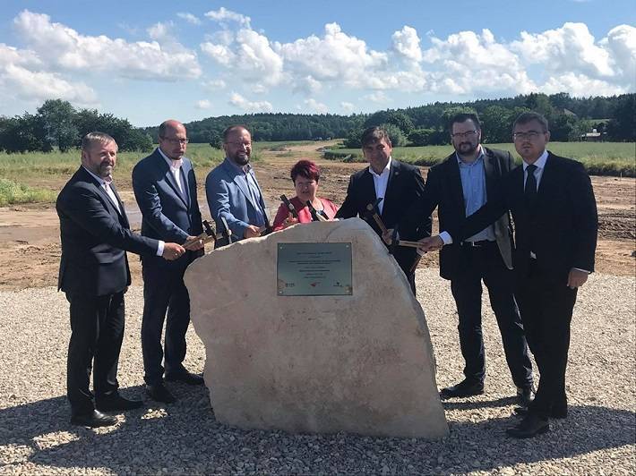 Začaly stavební práce na obchvatu