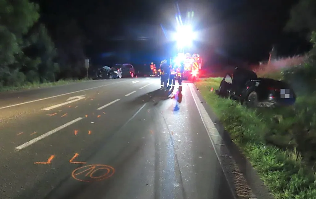 Opilý řidič se řítil silnicí 180 km/h a zmařil život teprve 25leté ženy. Hrozí mu 8 let za mřížemi