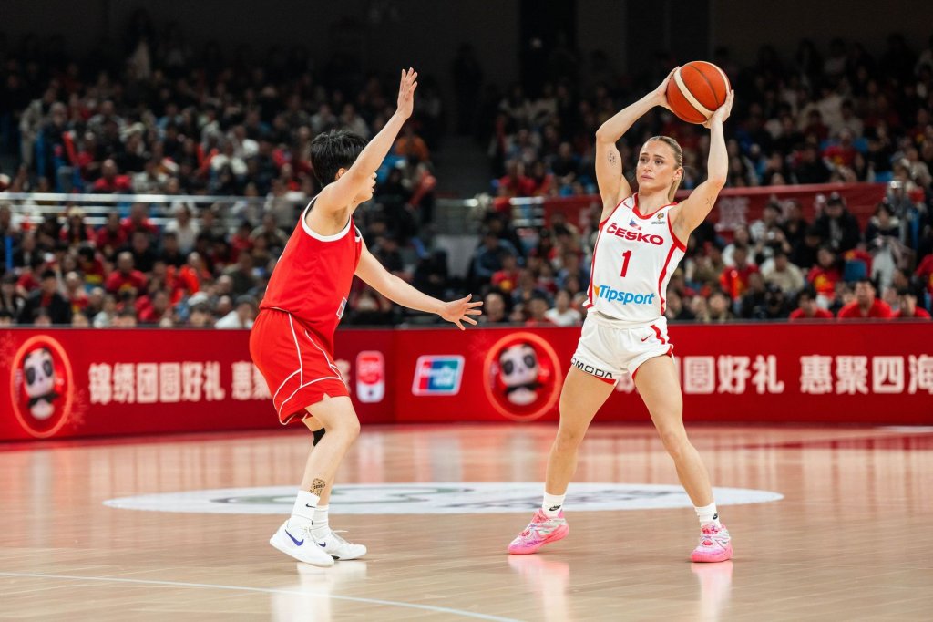 Češky podlehly Číně, ale ukázaly bojovnost