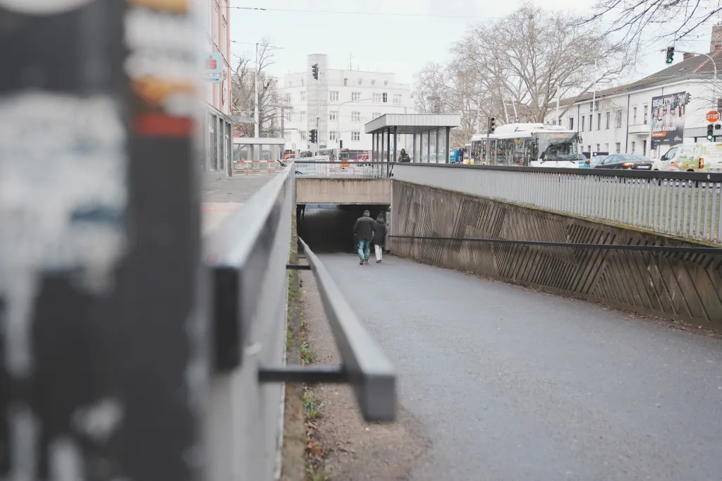 Konec ostudy v centru Hradce. Podchod na Karla IV. se mění ve staveniště, slibuje bezpečnější cestu